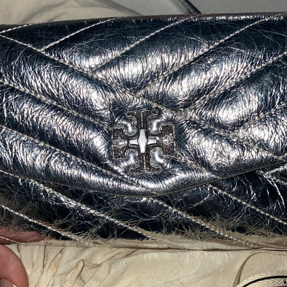 Tory Burch wallet bag - Picture 2 of 3